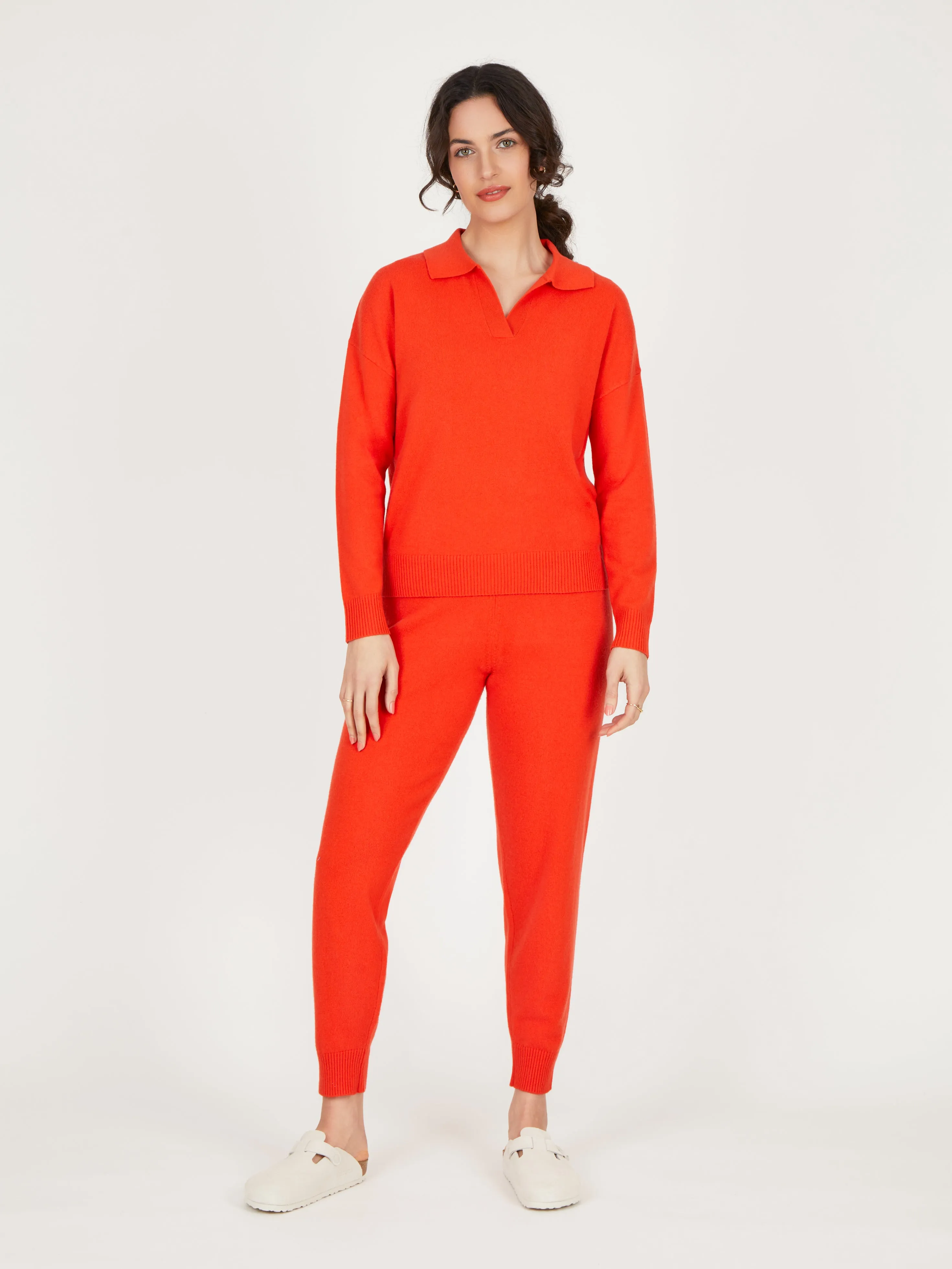 Core Standard 100% Cashmere Relaxed Collar Jumper