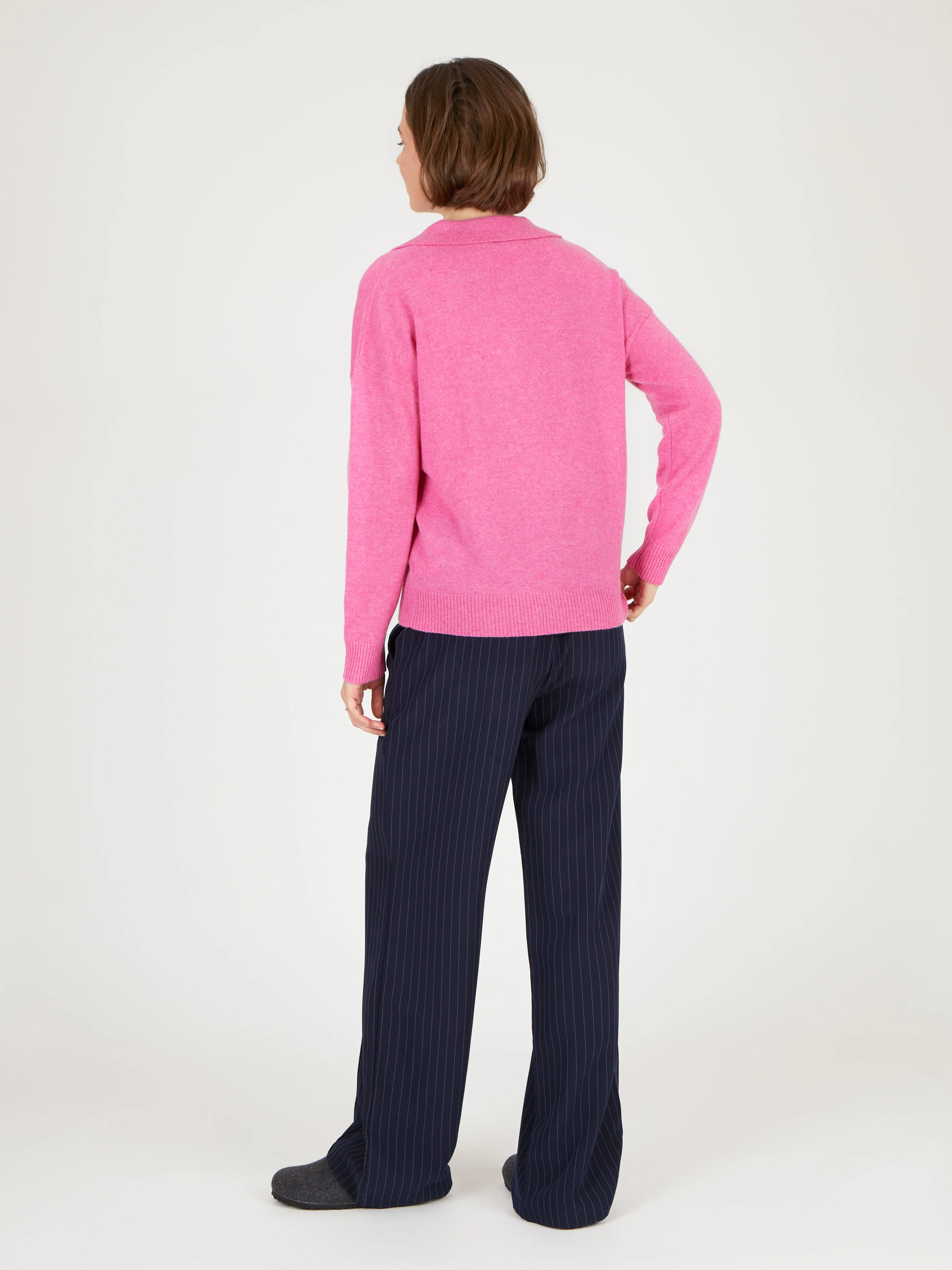Core Standard 100% Cashmere Relaxed Collar Jumper