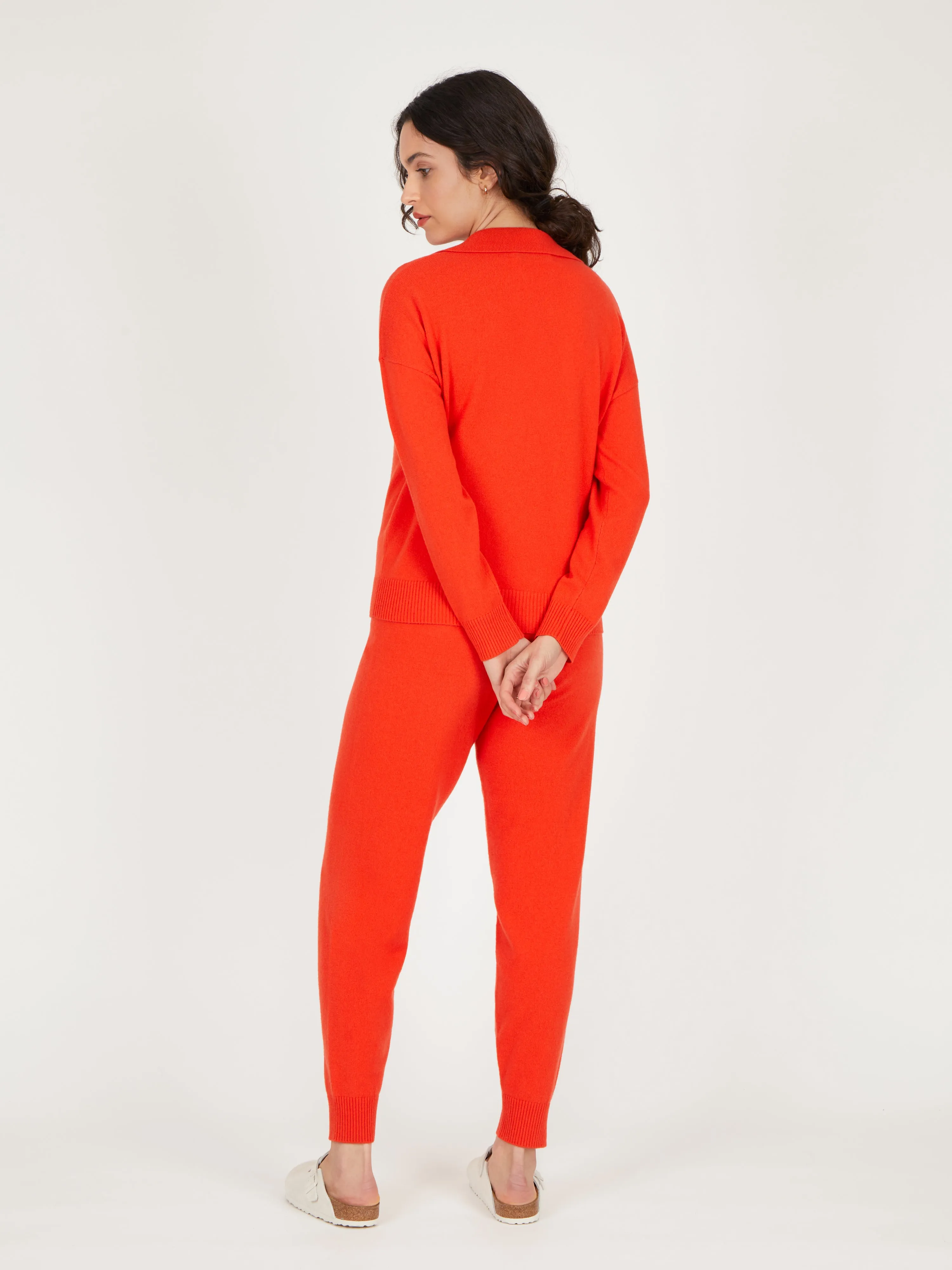 Core Standard 100% Cashmere Relaxed Collar Jumper