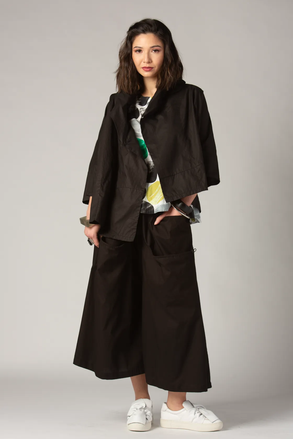 Kapsa Pant in Black Carnaby