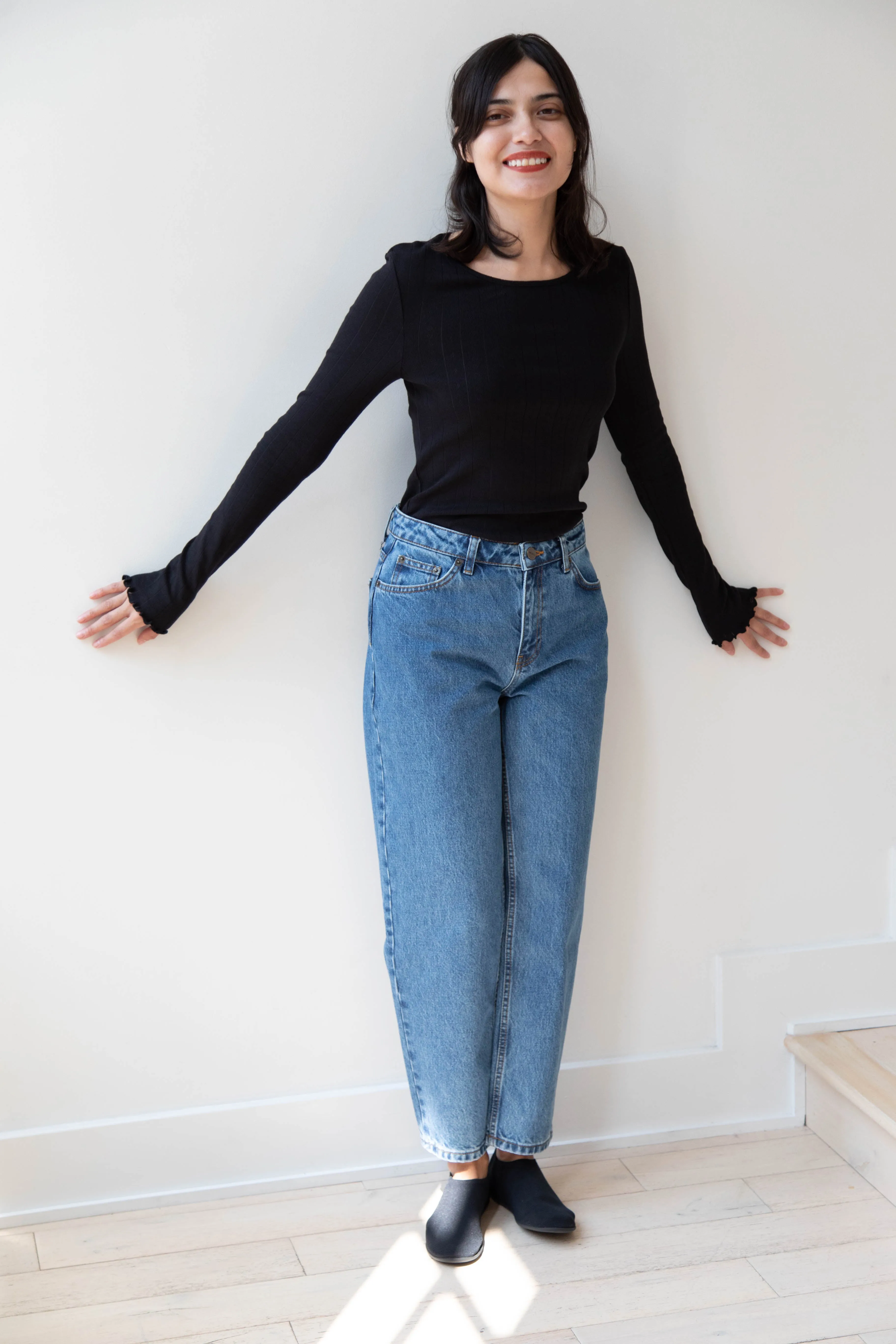 Skall | Allison Cropped Jeans in Washed Mid Blue