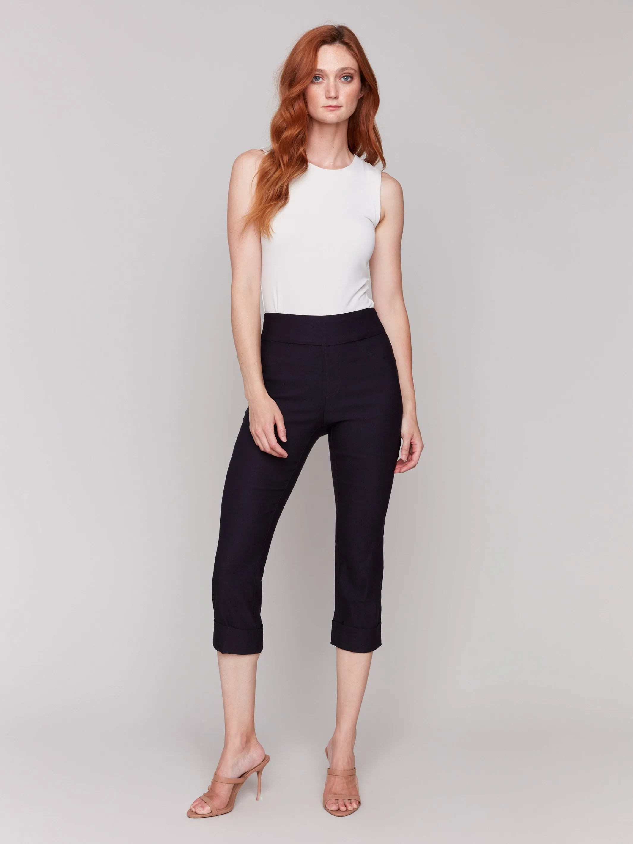 Stretch Pull-On Capri Pants - Black