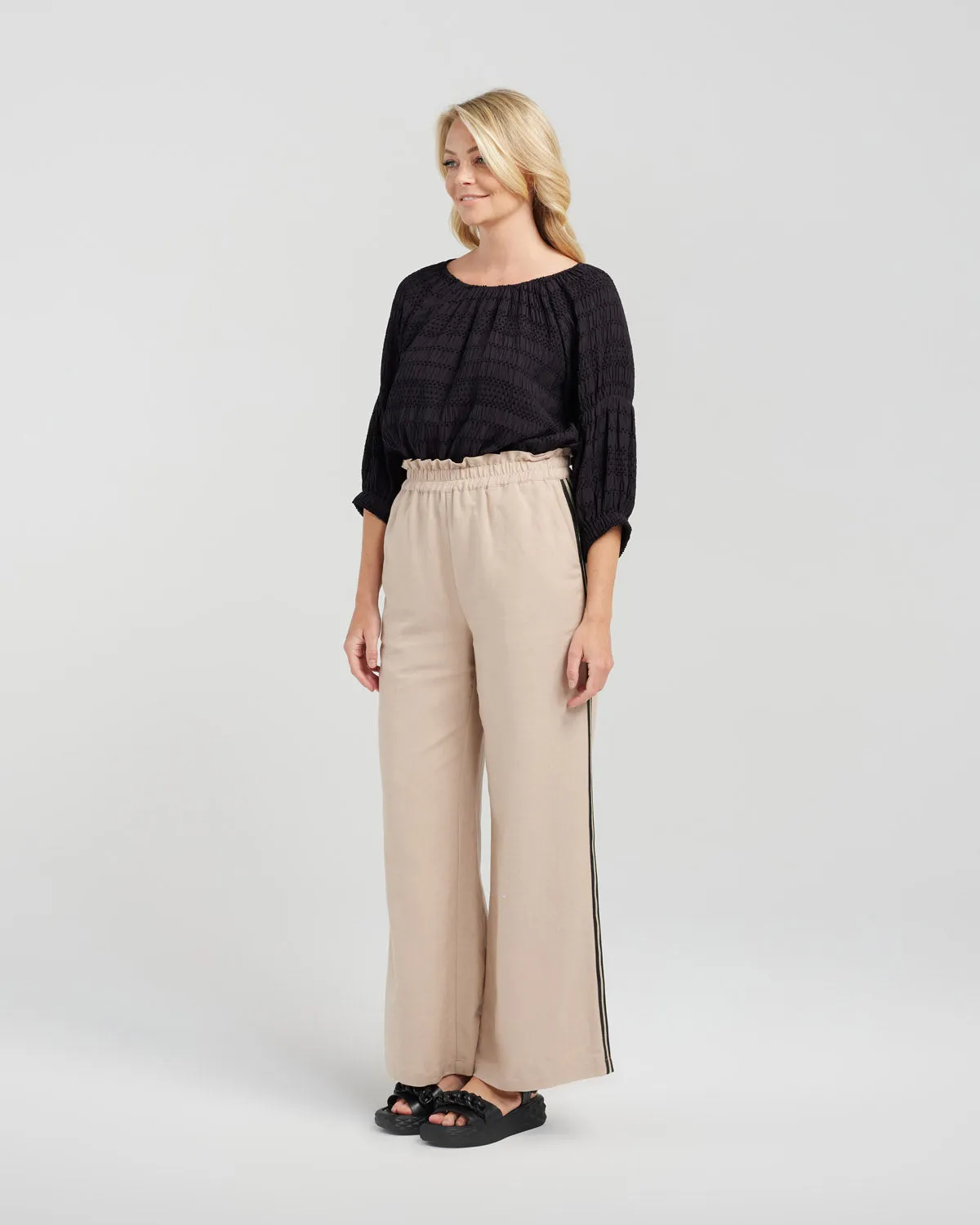 Zafina Petra Pant - Sand